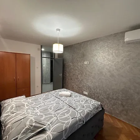 Ciki Lägenhet Podgorica
